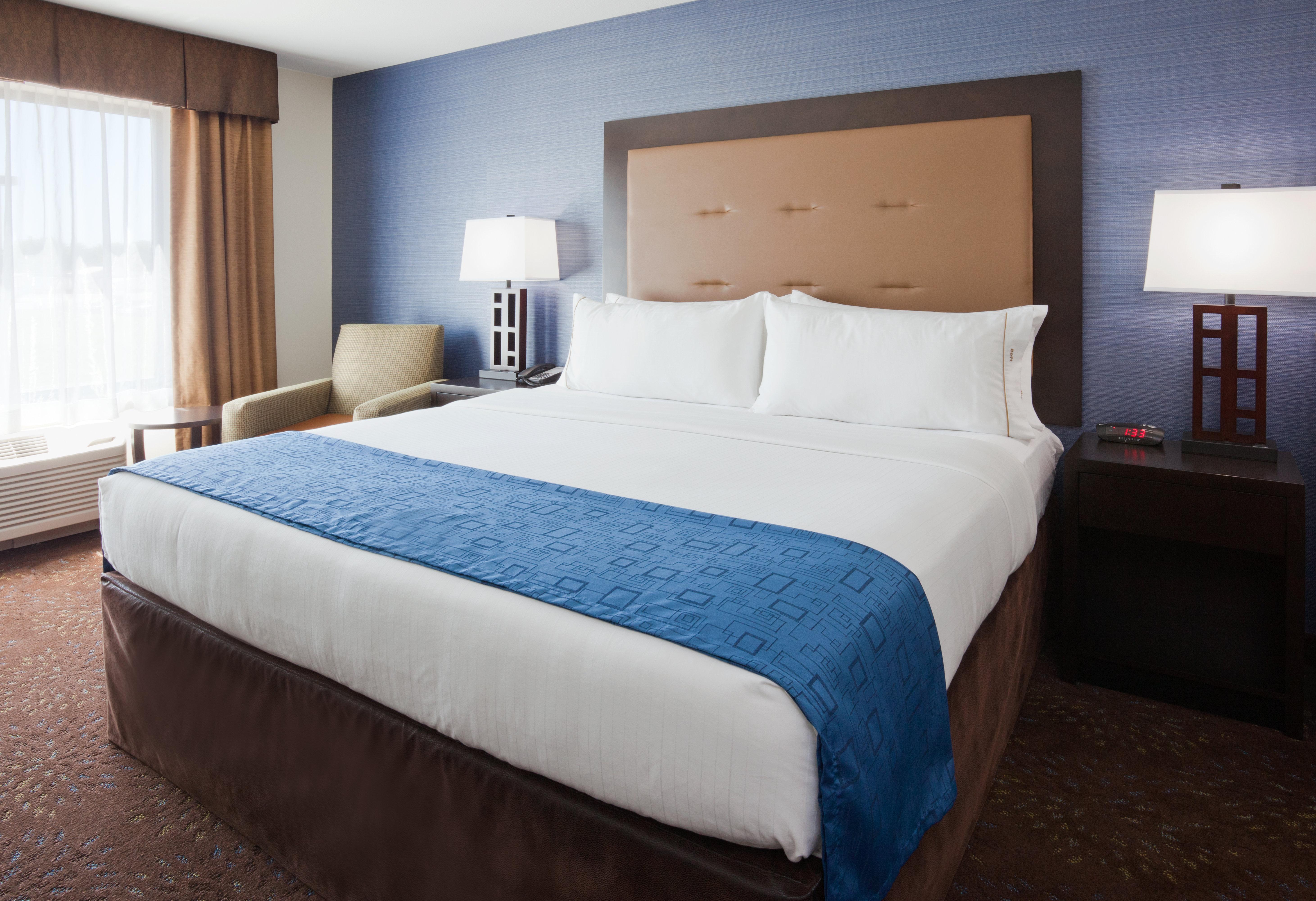 Holiday Inn Express & Suites Fort Dodge By Ihg Exterior foto