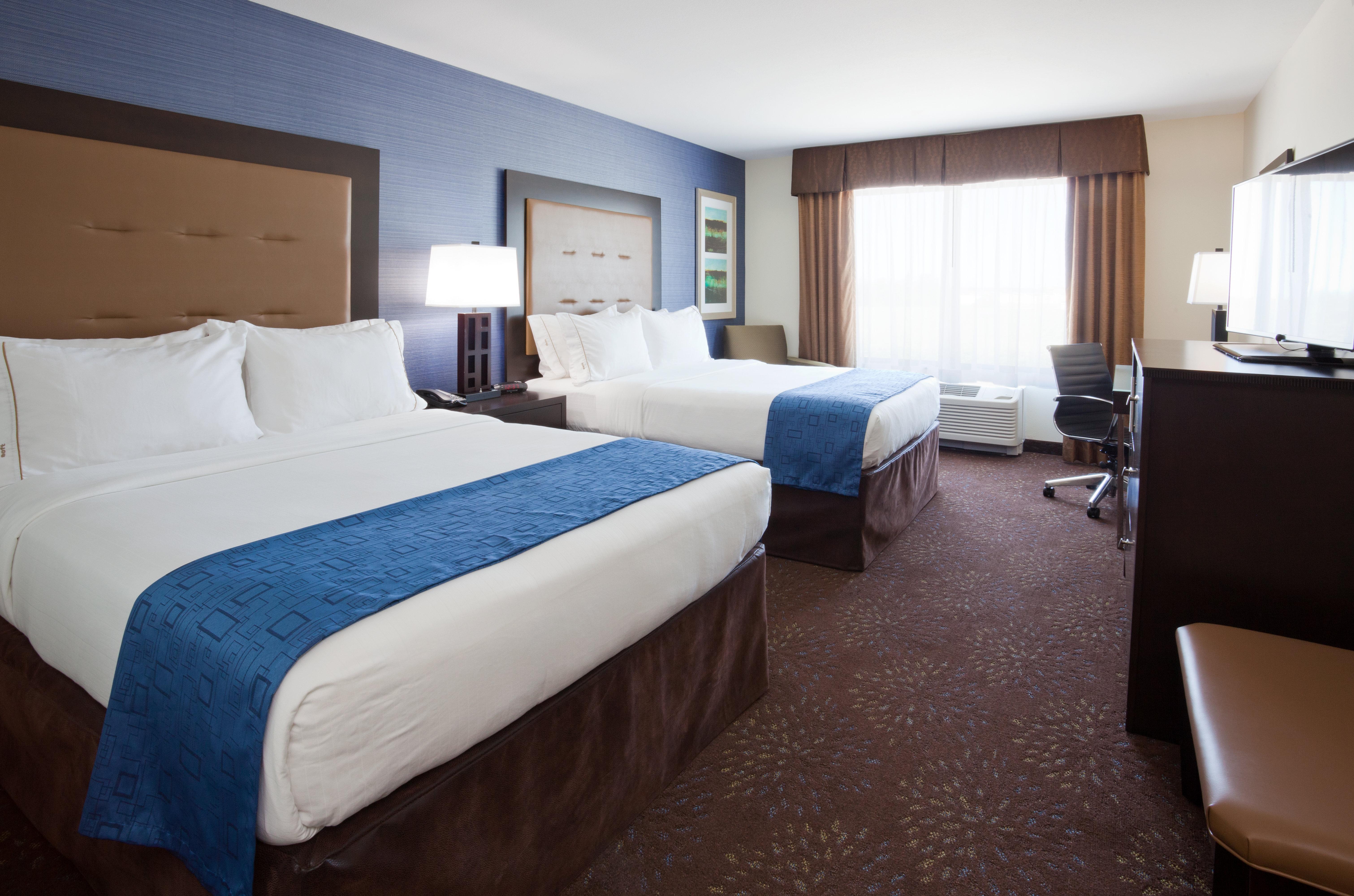 Holiday Inn Express & Suites Fort Dodge By Ihg Exterior foto