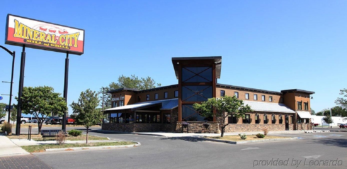 Holiday Inn Express & Suites Fort Dodge By Ihg Exterior foto
